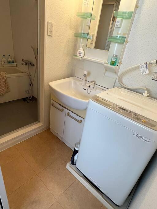 Large Room By Kuromon Market Osaka Zewnętrze zdjęcie
